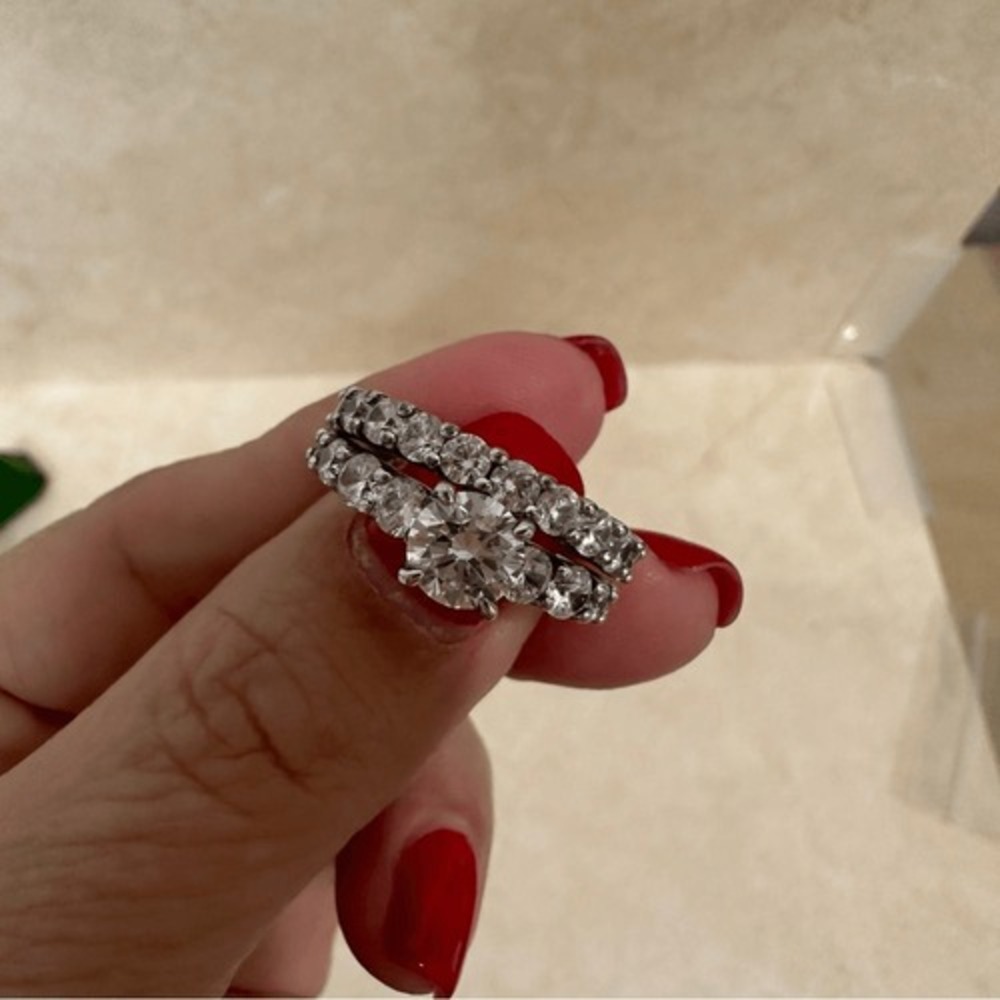 JEULIA‎ Sterling Silver Round CZ Engagement Ring Eternity Band Bridal Set 6.5